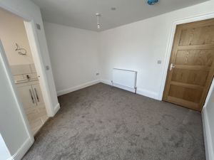 Photo 17- click for photo gallery